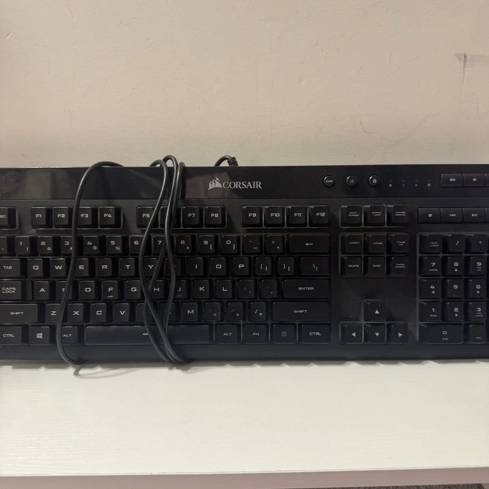 CORSAIR K55 RGB PRO-Dynamic RGB Backlighting Six Macro Keys - Deutsch Layout